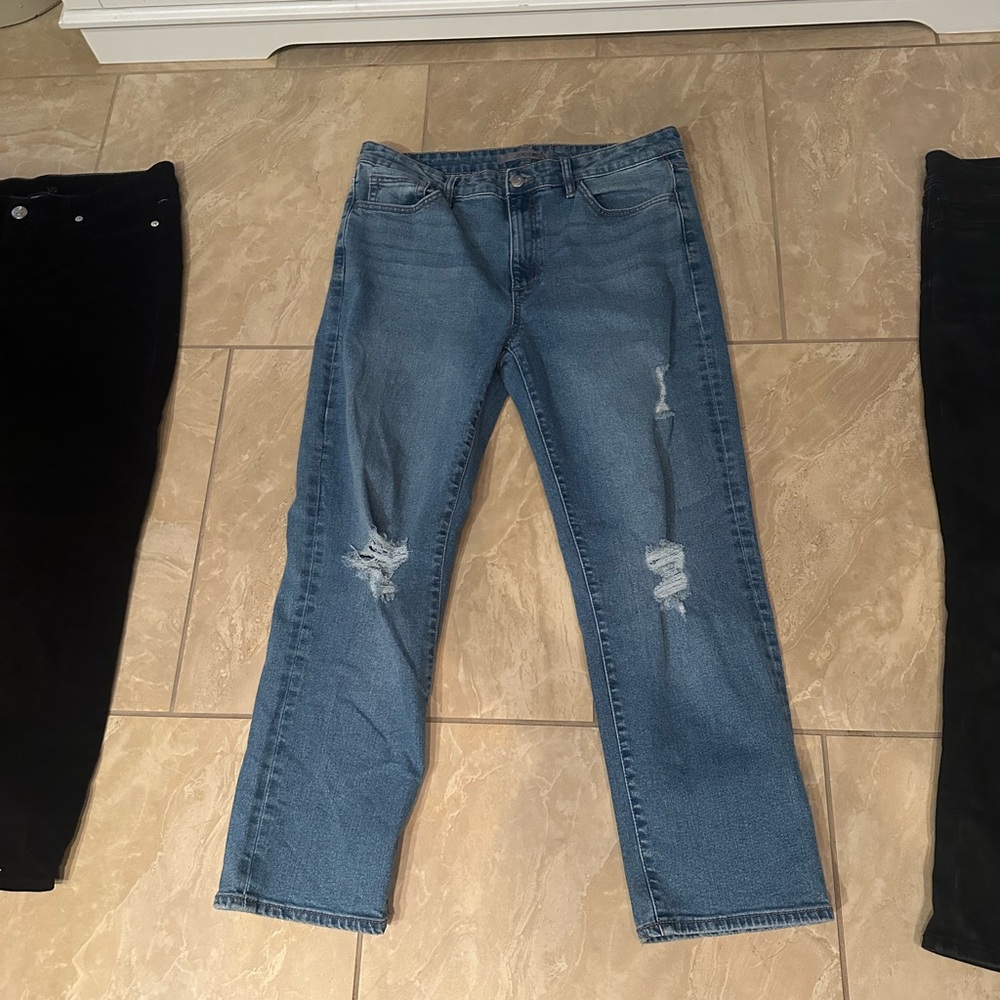 Joe's Jeans women’s  Medium Blue Classic Denim size 30 Nordstrom distressed